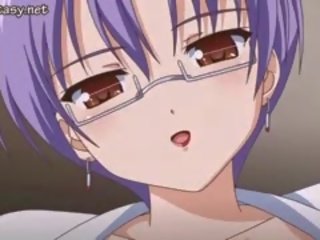Голям бюст аниме с очила близане трудно пенис